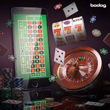 Tier progression and weekly cashback breakdown on winlive4d link